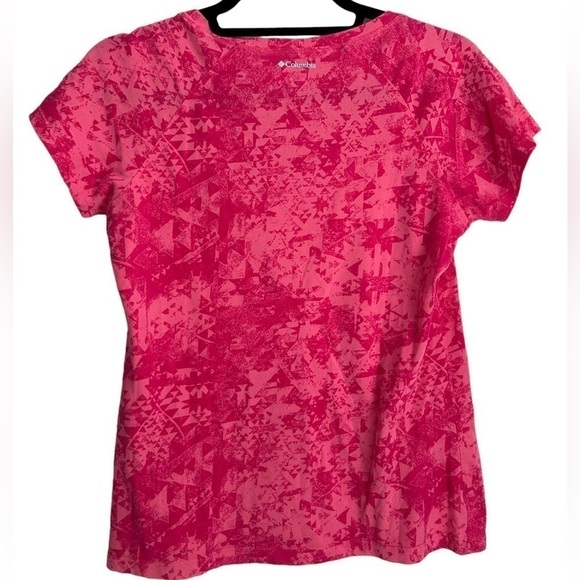 (2) Columbia Women's Abstract Print Active Tee- Pink/ Blue Size XS - Picture 3 of 10